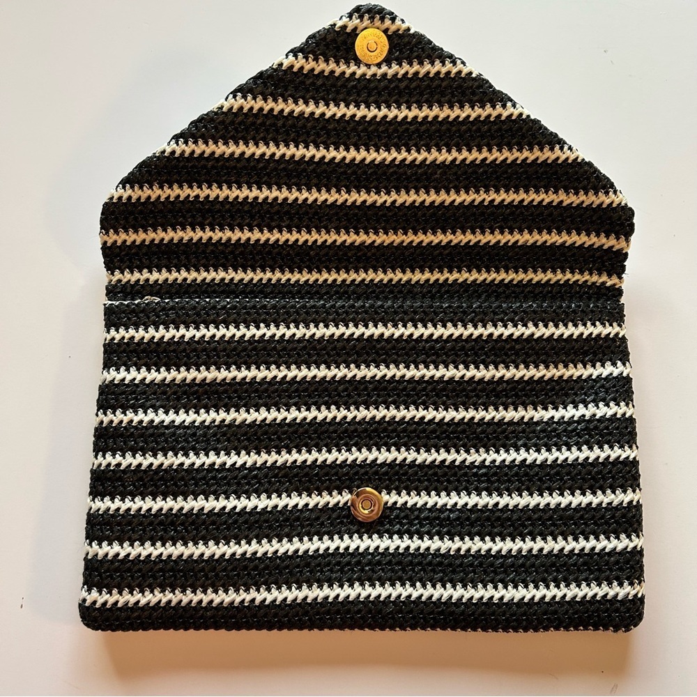 Chic Black and White Striped Straw Clutch with Gold Chain Shoulder Strap - Picture 3 of 9